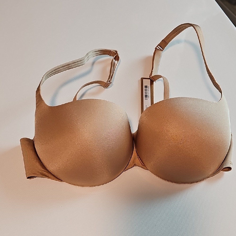 SKIMS Tan Push-Up Bra 32C